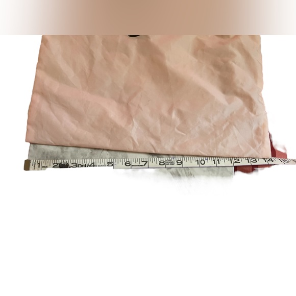 Pink Nike Brasilla drawstring backpack - Picture 4 of 4